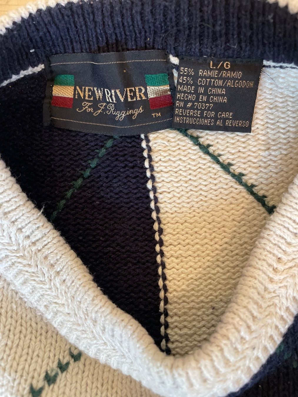Maglioni & Felpe: Vintage NEW RIVER Pullover  Gr. L Ramie – Usato da Frasnacht venduto da GracyStore 1