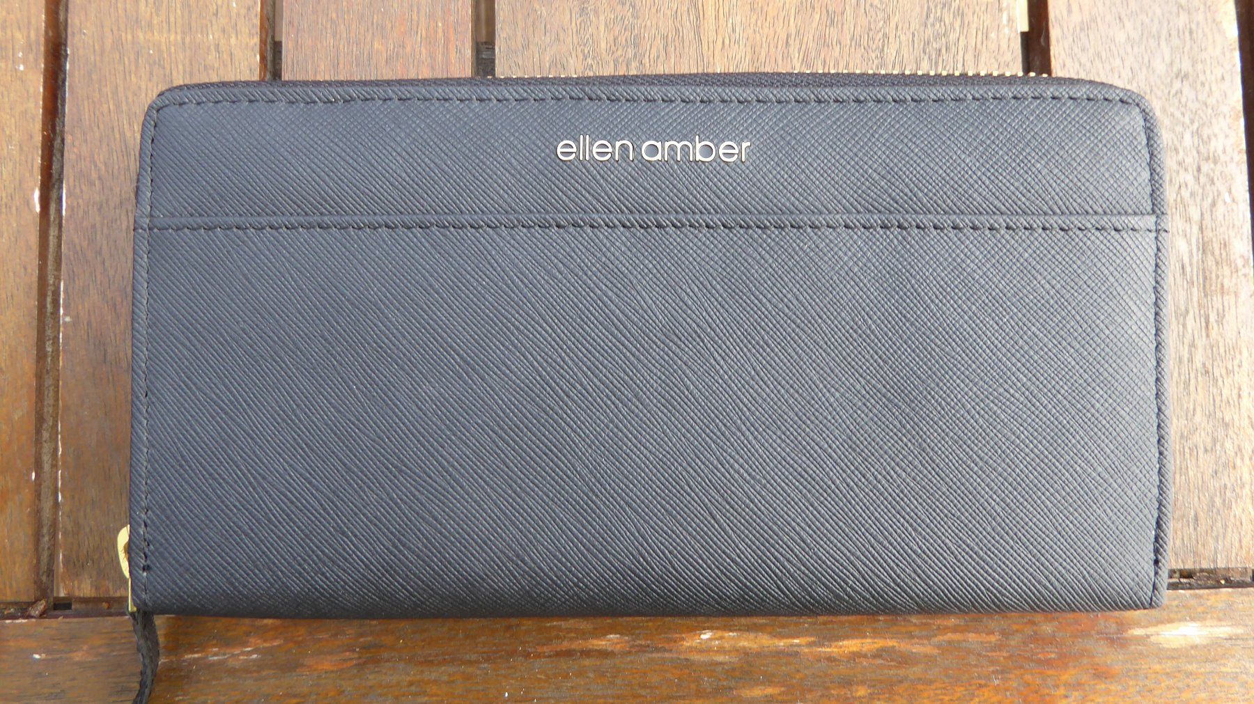 Portemonnaie: Poretmonnaie ellen amber  neu – Neu und originalverpackt aus Sargans von Benziner