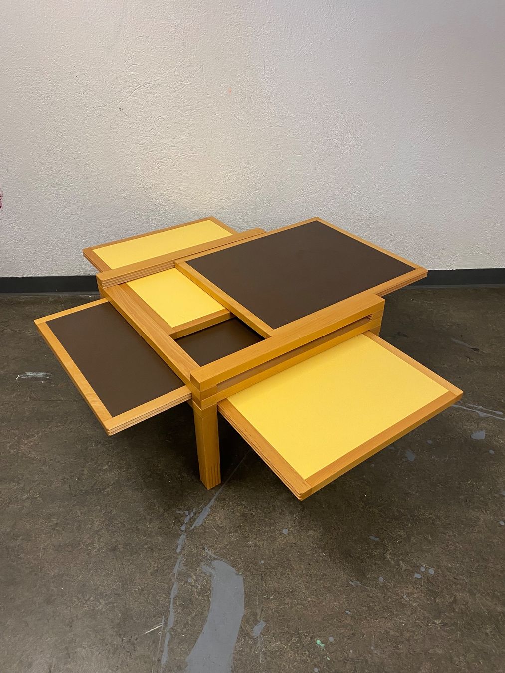 Tavoli: Couchtisch par4 – Usato da Zürich venduto da d-i-a-n-a