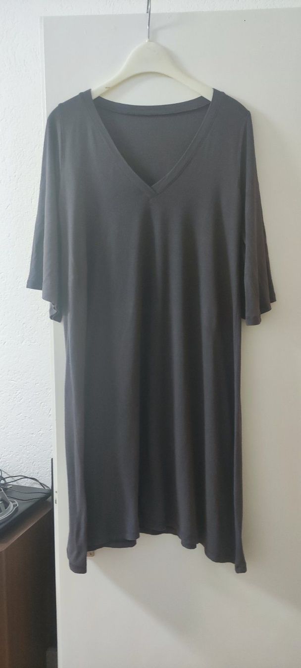 Vestiti: dunkelgraues Kleid – Usato da Rüti ZH venduto da Happynong