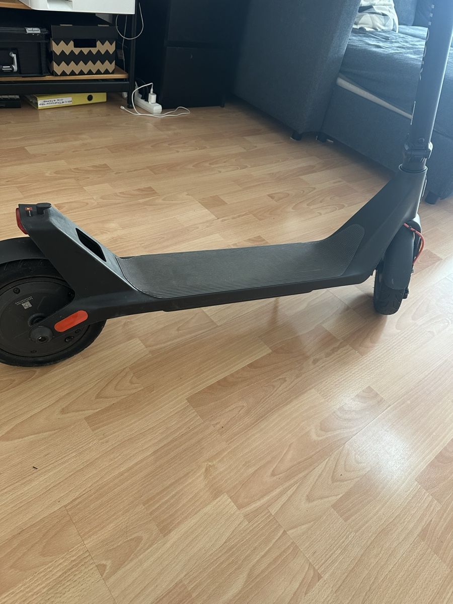 Scooters: E Scooter xIaomI – Neu (gemäss Beschreibung) aus Luzern von ben_v2qm 3