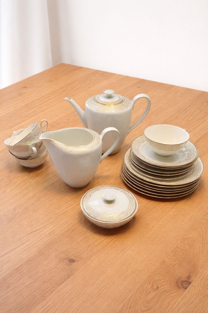 Hutschenreuther Set di piatti: Kaffeeservice – Usato da Rickenbach Sulz venduto da pbf9