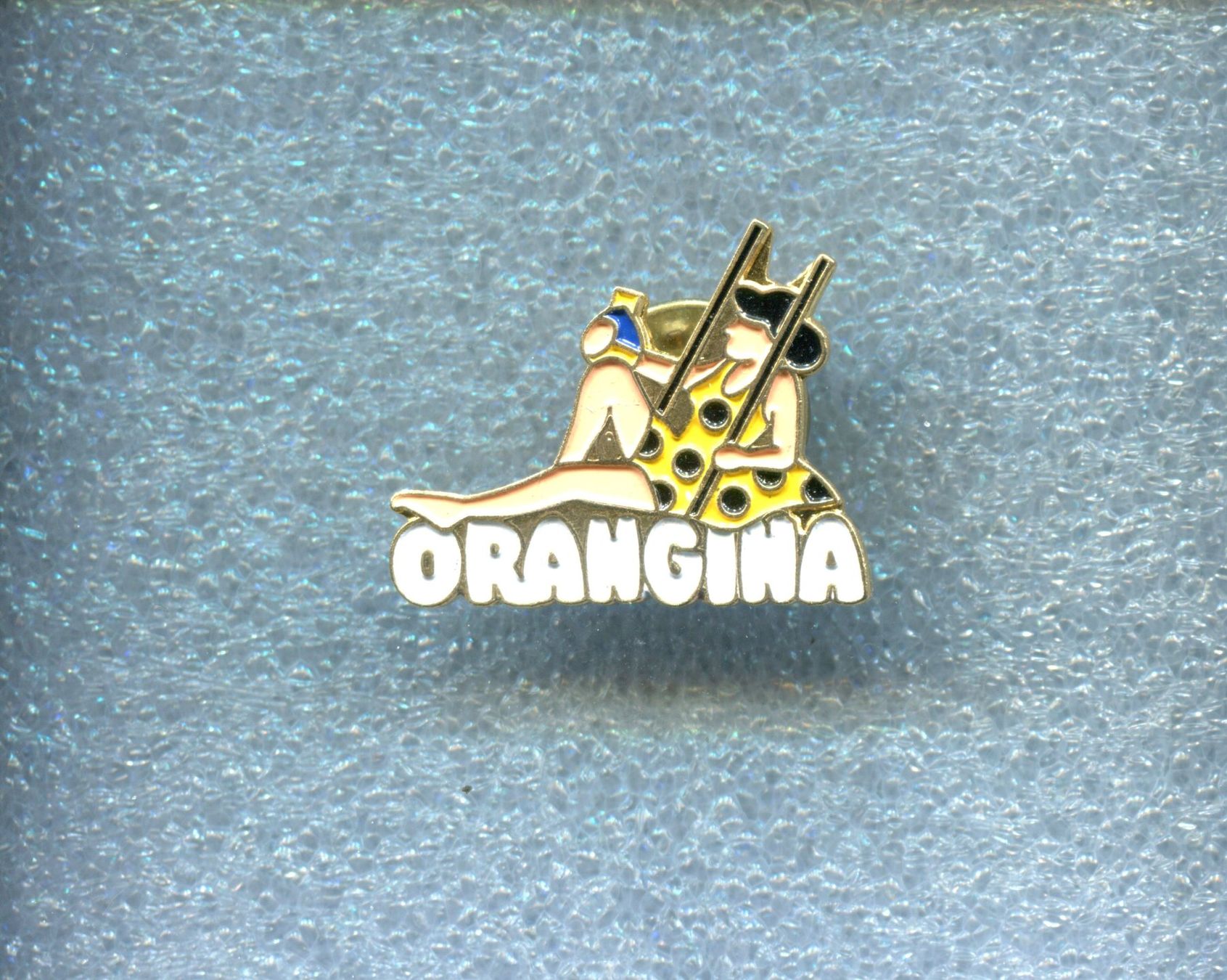 Placchette & Badge: ORANGINA – Usato da Winterthur venduto da Sammleroase