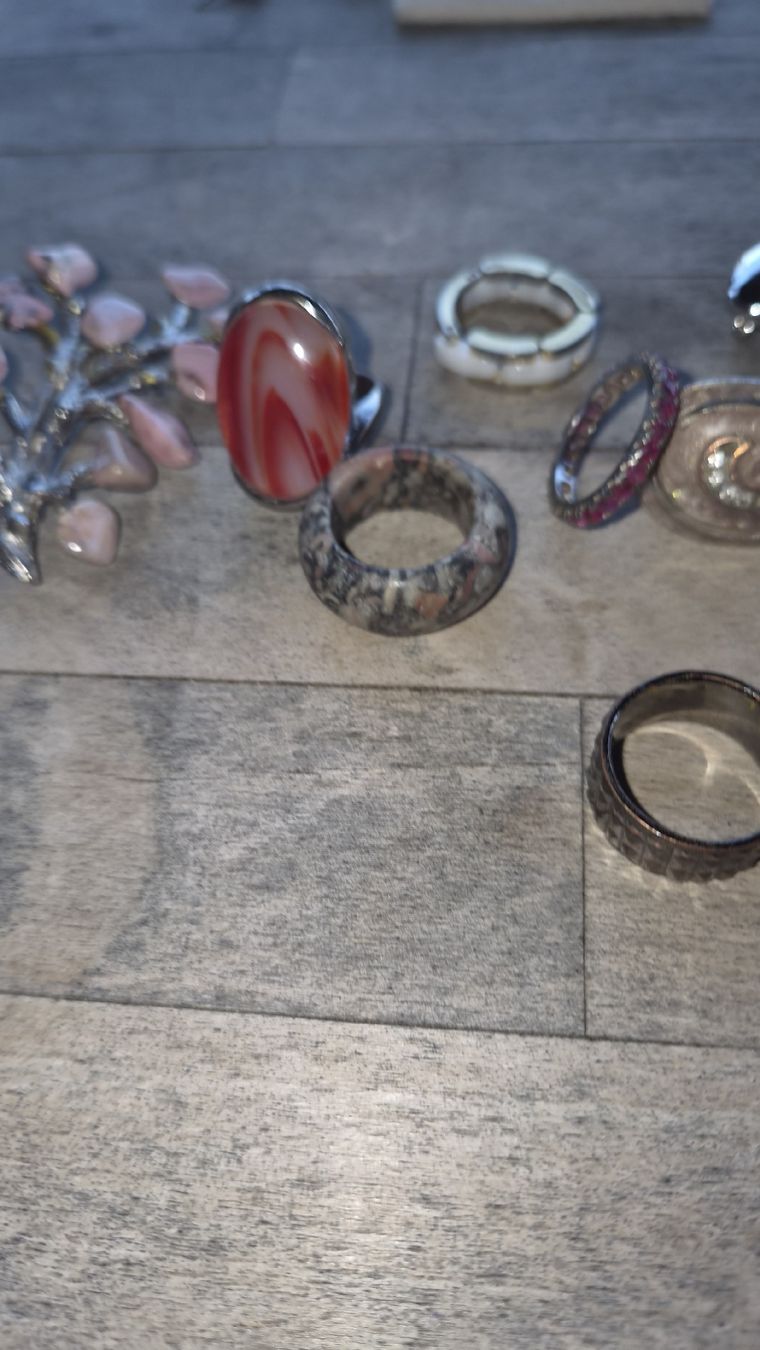 Autres bijoux: Schmuck Lot Ringe mit Steinen – D'occasion à Kölliken par Upcycling-by-Mc-TAM 3