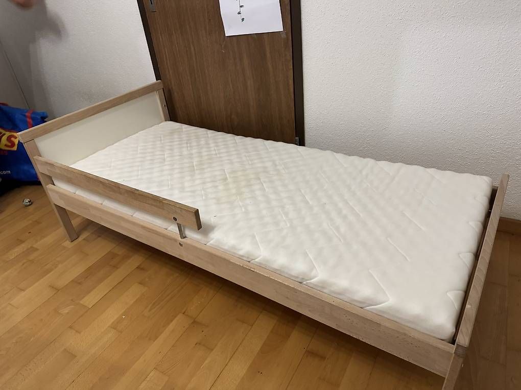 Letti: Juniorbettgestell mit Lattenrost, Buche, 70x160 cm – Usato da Küssnacht am Rigi venduto da mis_skz5 1