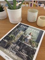 Buch Evergreen Living with Plants guter Zustand