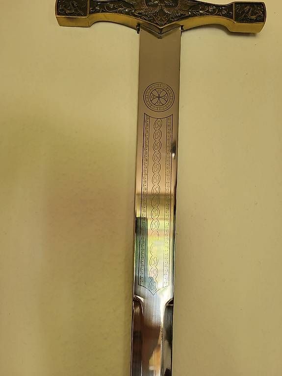 Tiro con l'arco: Réplique  excalibur  – Usato da Carouge GE venduto da pat_9j5k 2