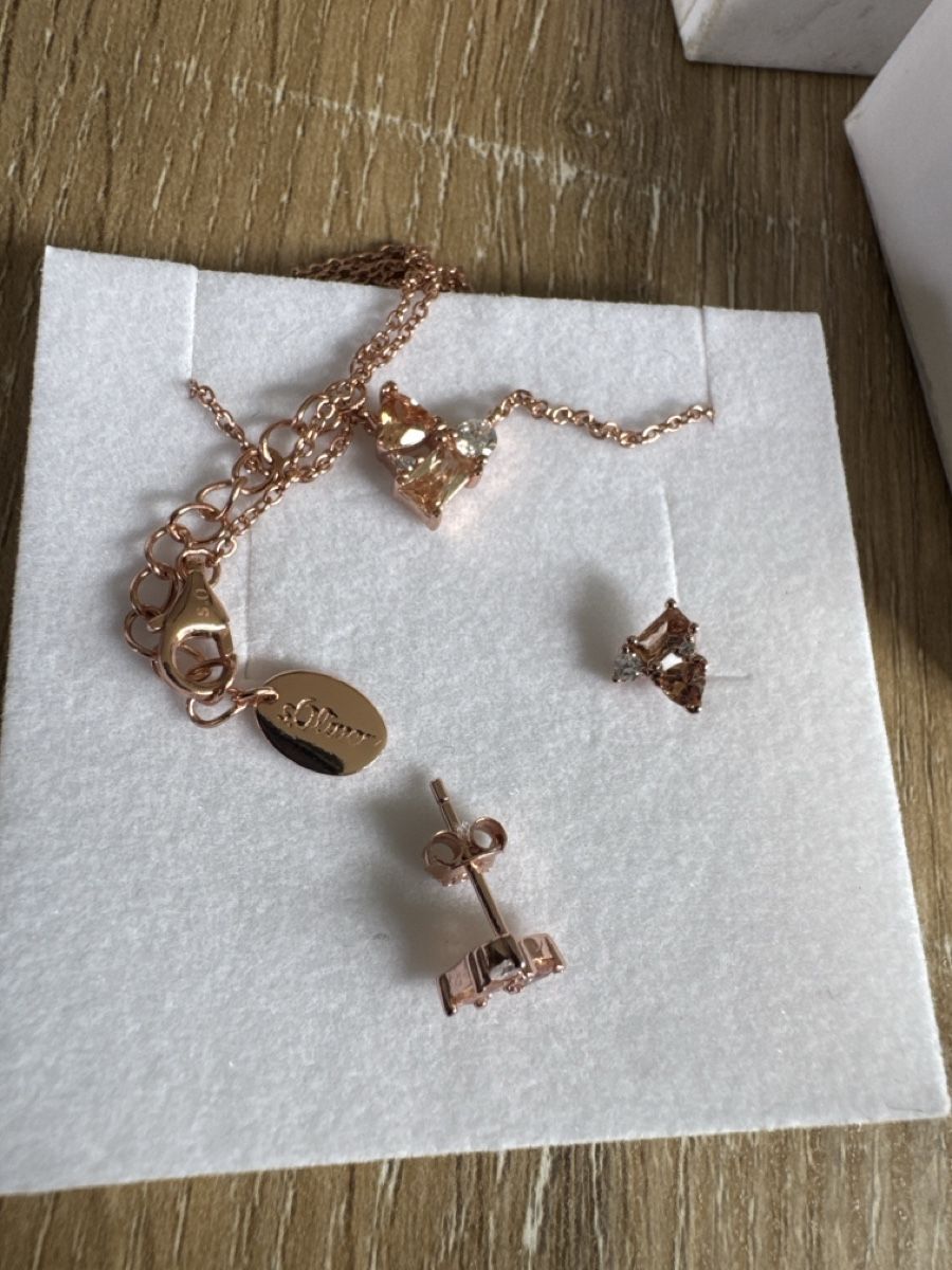 Autres bijoux: s.Oliver collier et boucles d'oreilles neuf – Neuf avec emballage d'origine à Le Landeron par ANDREAA02 2
