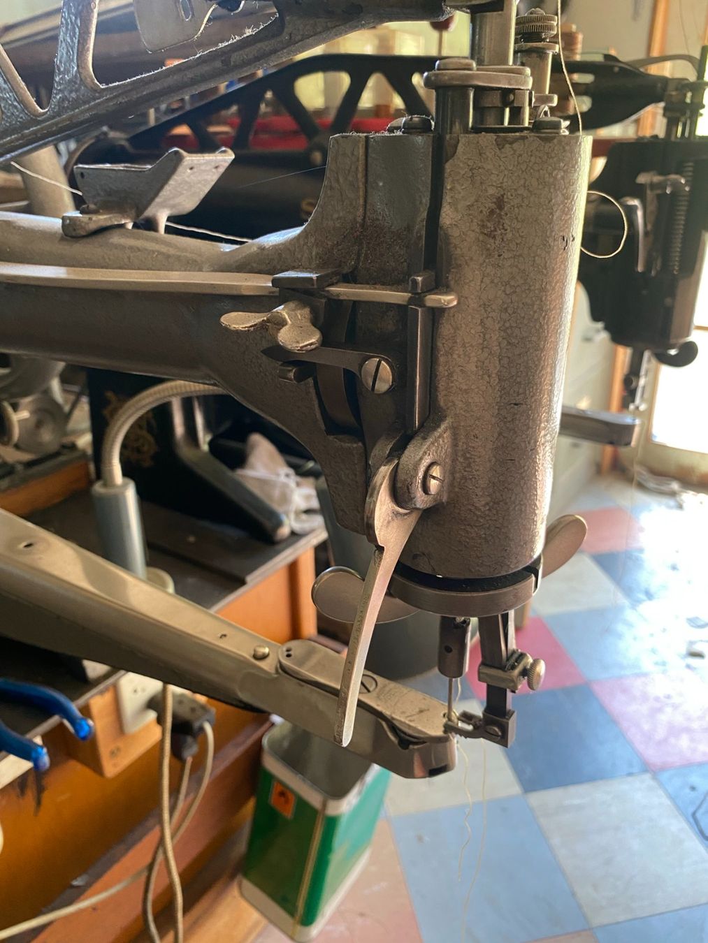 Adler Macchine da cucire: Adler Schuhmacher Industrienähmaschine – Usato da Kriessern venduto da schwedenstahl_fan 1