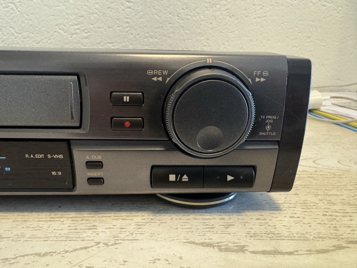 JVC Aufnahmegeräte: Jvc hr-s7000 super vhs videorecorder – Gebraucht aus Zunzgen von milesdavis76 3