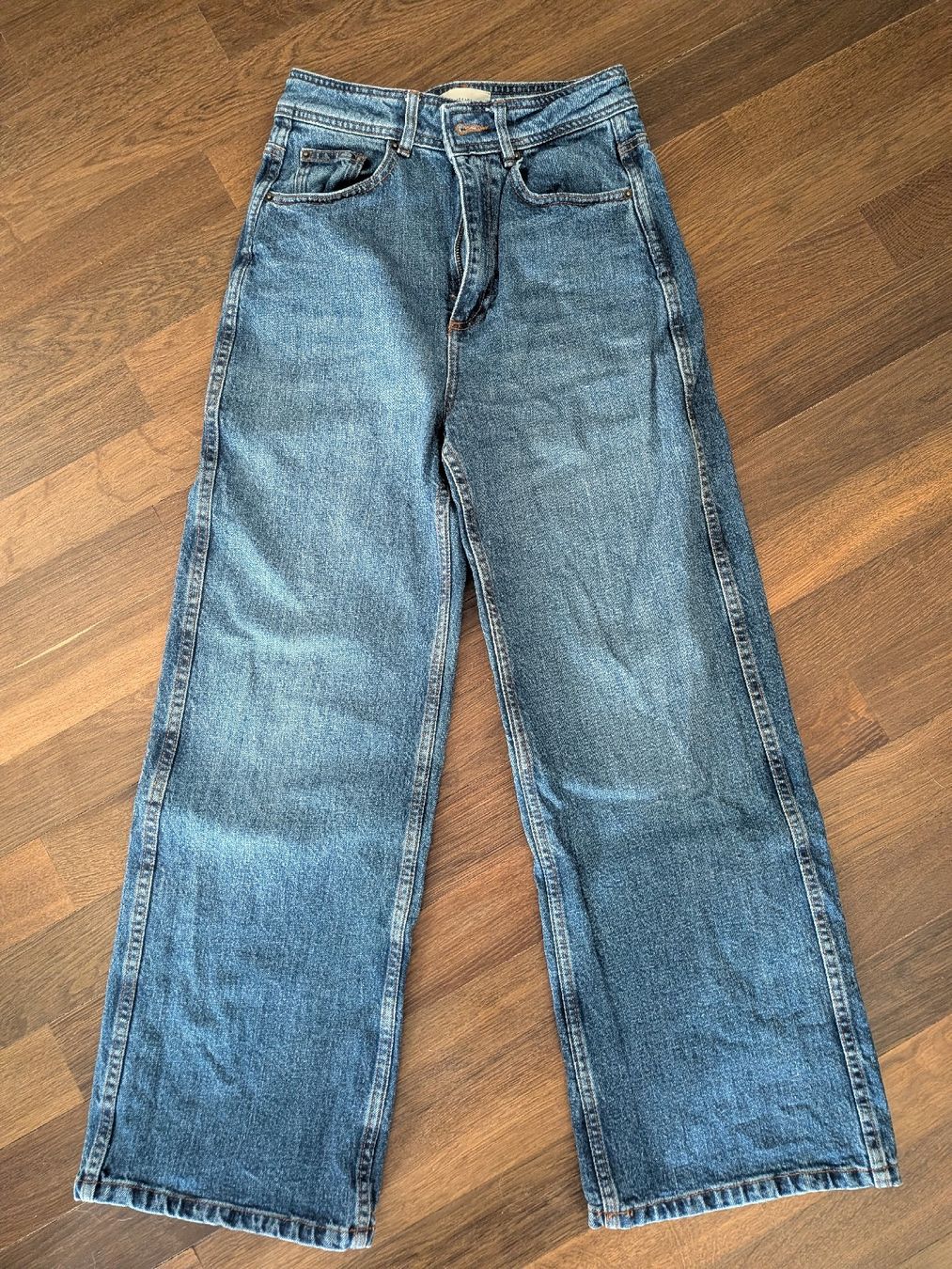 Sezane Jeans: Jean Le Crop Sézane – Neu (gemäss Beschreibung) aus BIEL/BIENNE von C.oralie 1