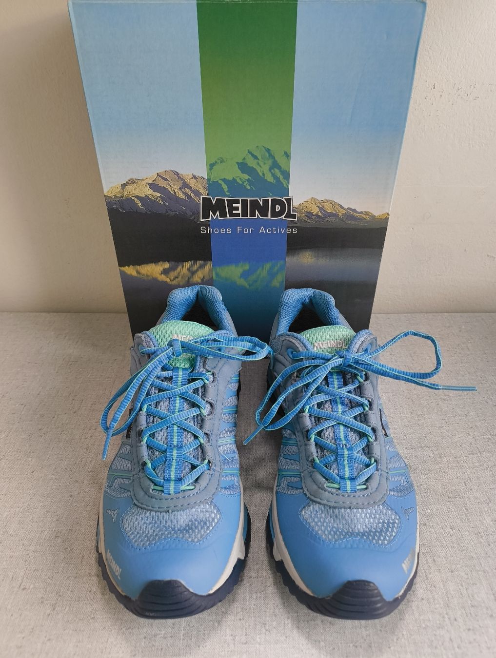 Meindl Scarpe da donna: Meindl Finale Lady GTX Wanderschuhe Grösse 3.5 hellblau – Nuovo e nell'imballaggio originale da Uitikon Waldegg venduto da PJLS1 1