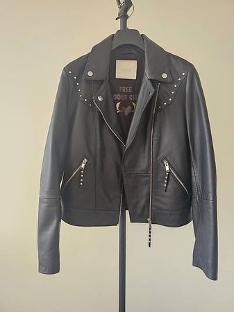 Veste en cuir I.code T36