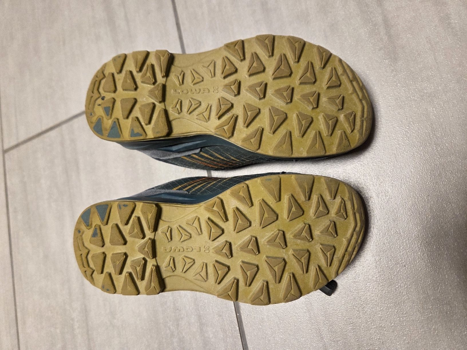 Lowa Scarpe per ragazzi: Lowa Schuhe Gr. 30 – Usato da Fraubrunnen venduto da amaree313 4