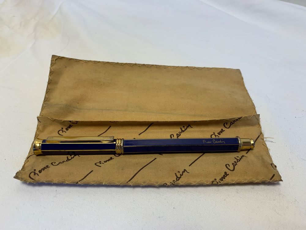 Stylo Bille Pierre Balmain Laqué Noir Scintillant - Acier, Recharge Incluse - Excellent état