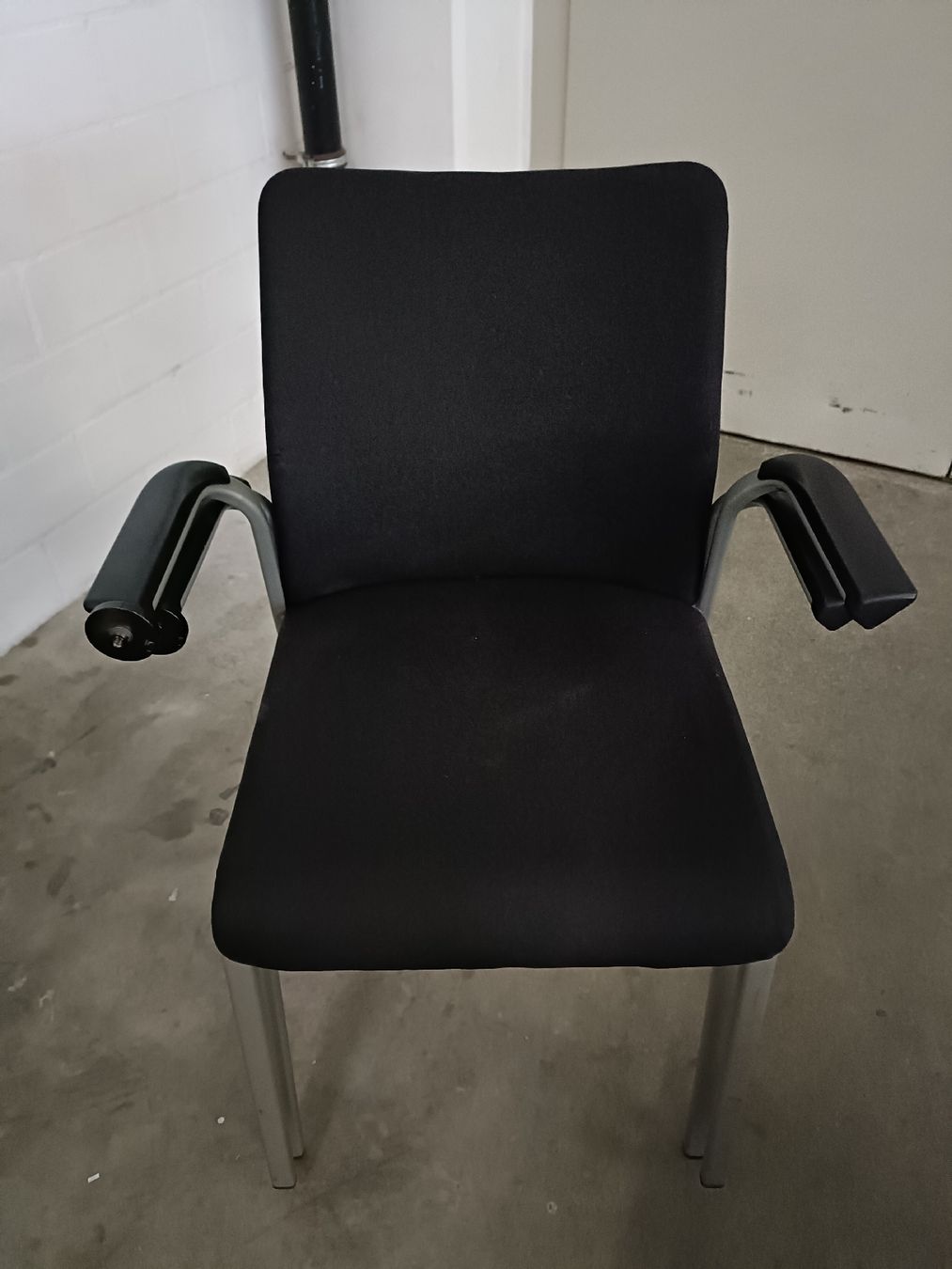 Steelcase Sedie: 9 Seminarstuhl Steelcase  – Usato da Gossau SG venduto da scania1509 1