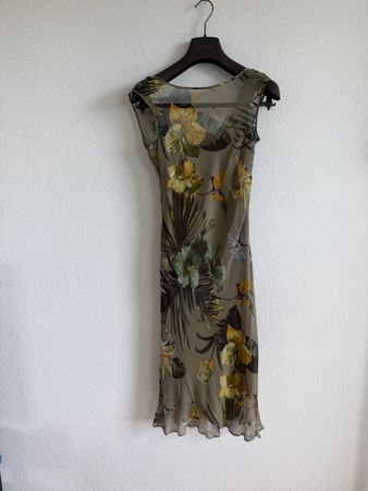 Une très belle robe double Akris Punto 100% soie.