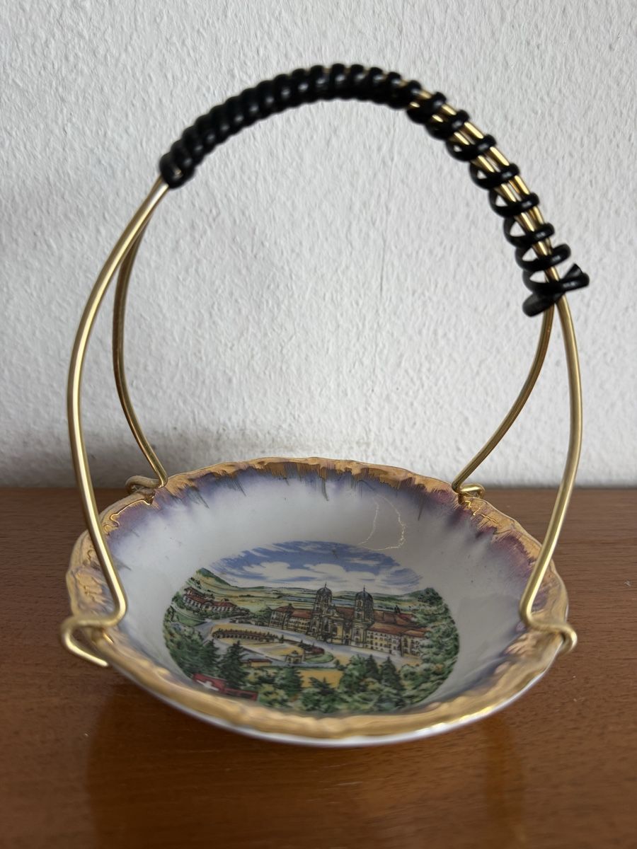 Tutte le decorazioni: Porzellan Schale – Usato da Zug venduto da Malibu117