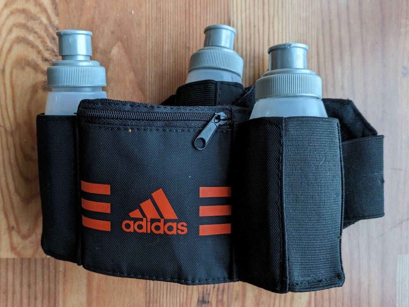 Adidas Altro in Stoviglie & Bicchieri: Adidas Run Bottle Belt – Nuovo (secondo la descrizione) da Walperswil venduto da 117chris 1