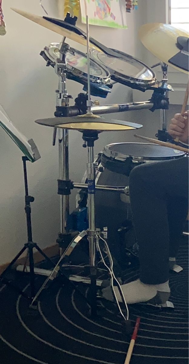Strumenti musicali: TRAPS A-400 Drum set + Bags – Usato da Zürich venduto da Blimi07 4