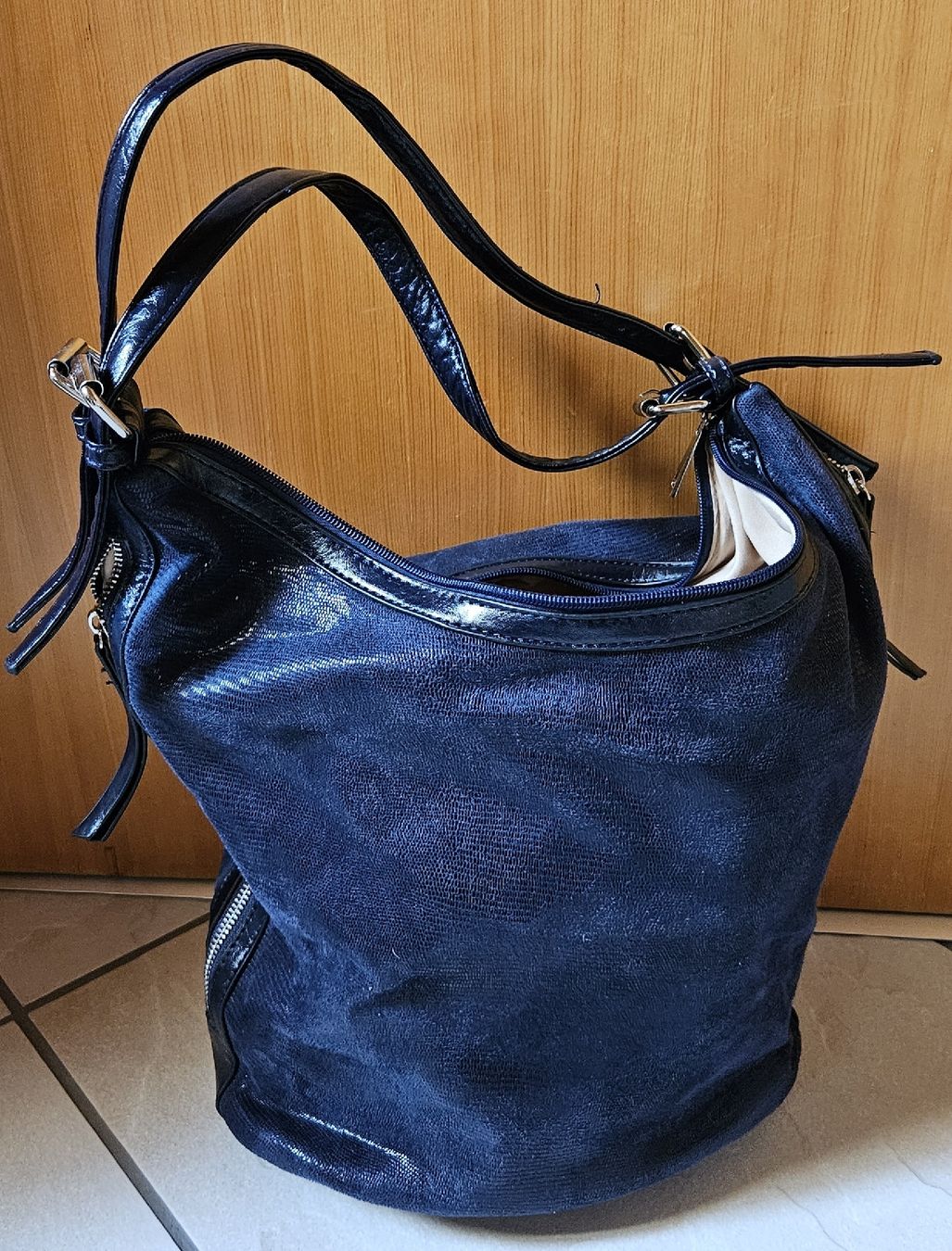 Borse da donna: Sacs à main – Usato da Sierre venduto da epiney11 5