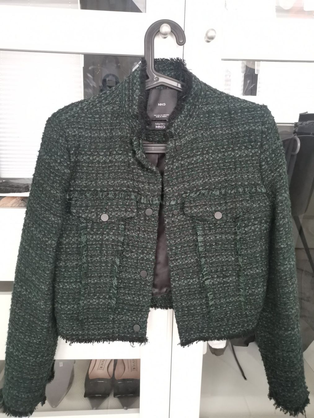 Mango Giacche: Mango kurz crop Blazer XS – Nuovo (secondo la descrizione) da Fehraltorf venduto da freeform2020