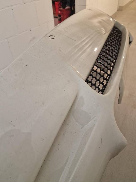 Tutti pezzi di ricambio auto: BMW E92 M3 Stossstange hinten – Usato da Wohlen AG venduto da ConvexExile05 1