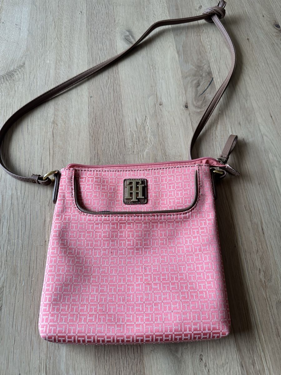 Tommy Hilfiger Borse da donna: Tasche Tommy Hilfiger – Usato da Herrliberg venduto da Eule13 1