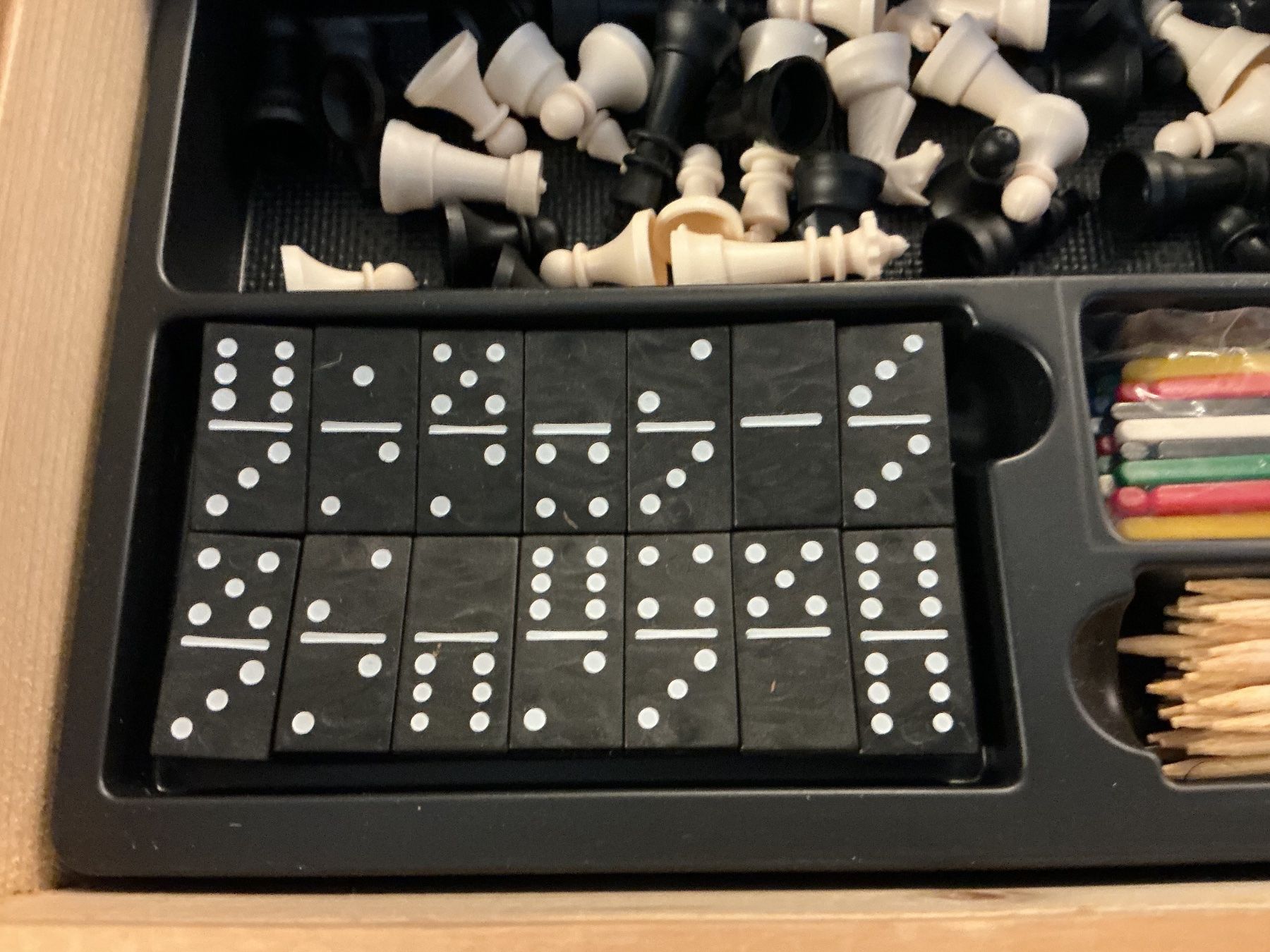 Giochi: Brettspiel / 200 Spiele – Nuovo (secondo la descrizione) da Horw venduto da adler65 6