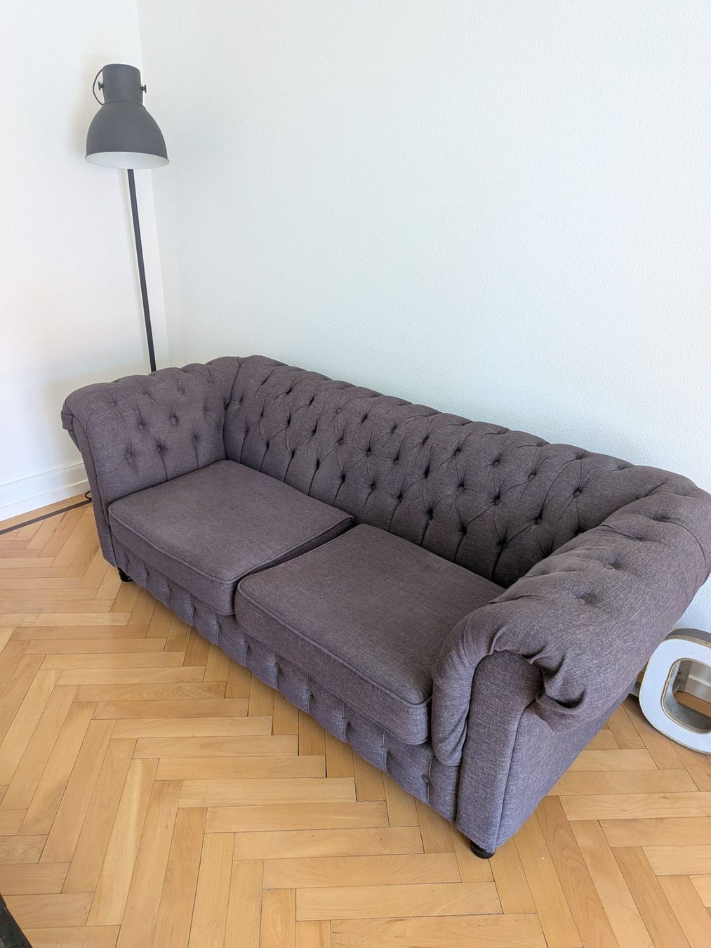 Divani: Chesterfield-style Sofa (Stoff) – Usato da Zürich venduto da anbrae