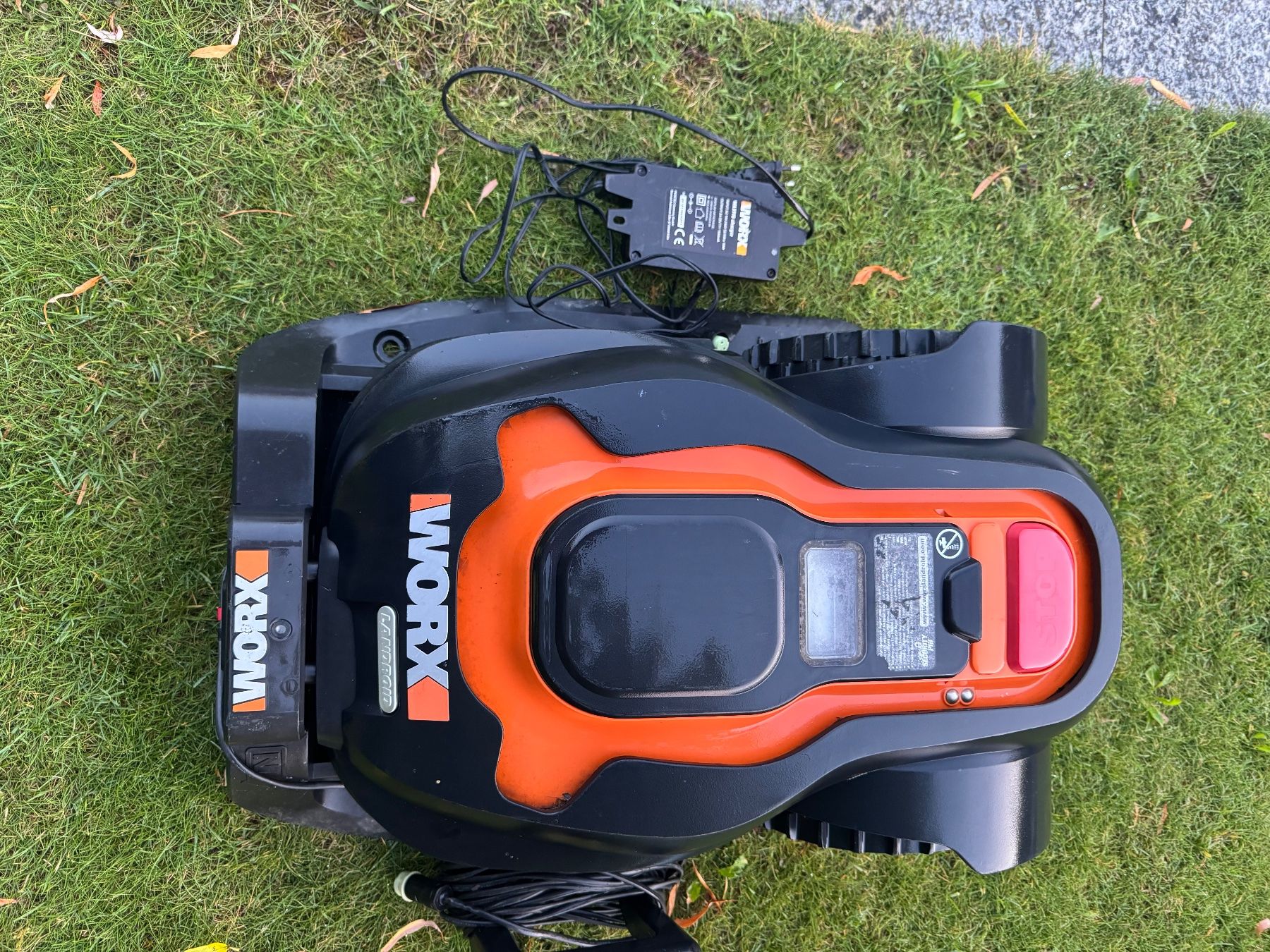 Rasenroboter WORX WG790E 28 V 18 cm M Landroid (Gebraucht) in - Main Image