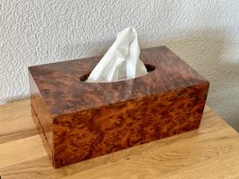 Edle Taschentuchbox aus Wurzelholzfurnier mit Schublade 
