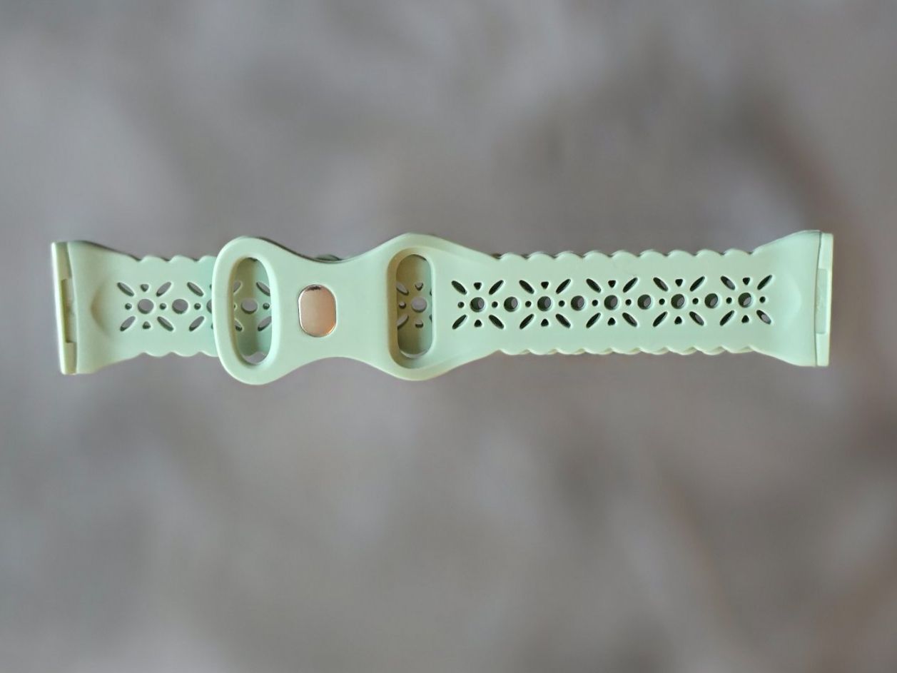 Bracciali & Braccialetti: Mintfarbenes Uhrenarmband FitBit 18mm – Nuovo e nell'imballaggio originale da Meggen venduto da everydaysale 1