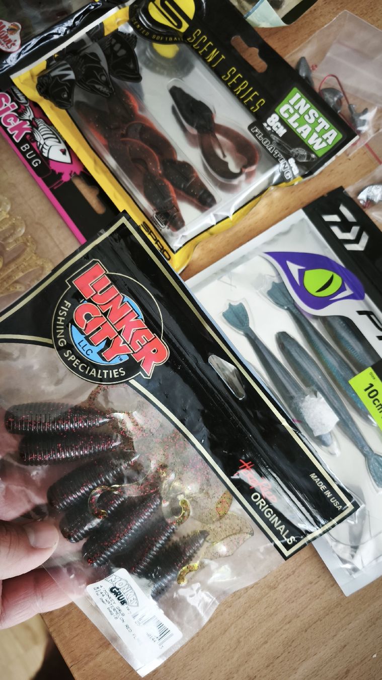 Köder: Köderset Gummis/Jigs Spro Daiwa Quantum etc – Neu und originalverpackt aus Sarnen von sebalant 8