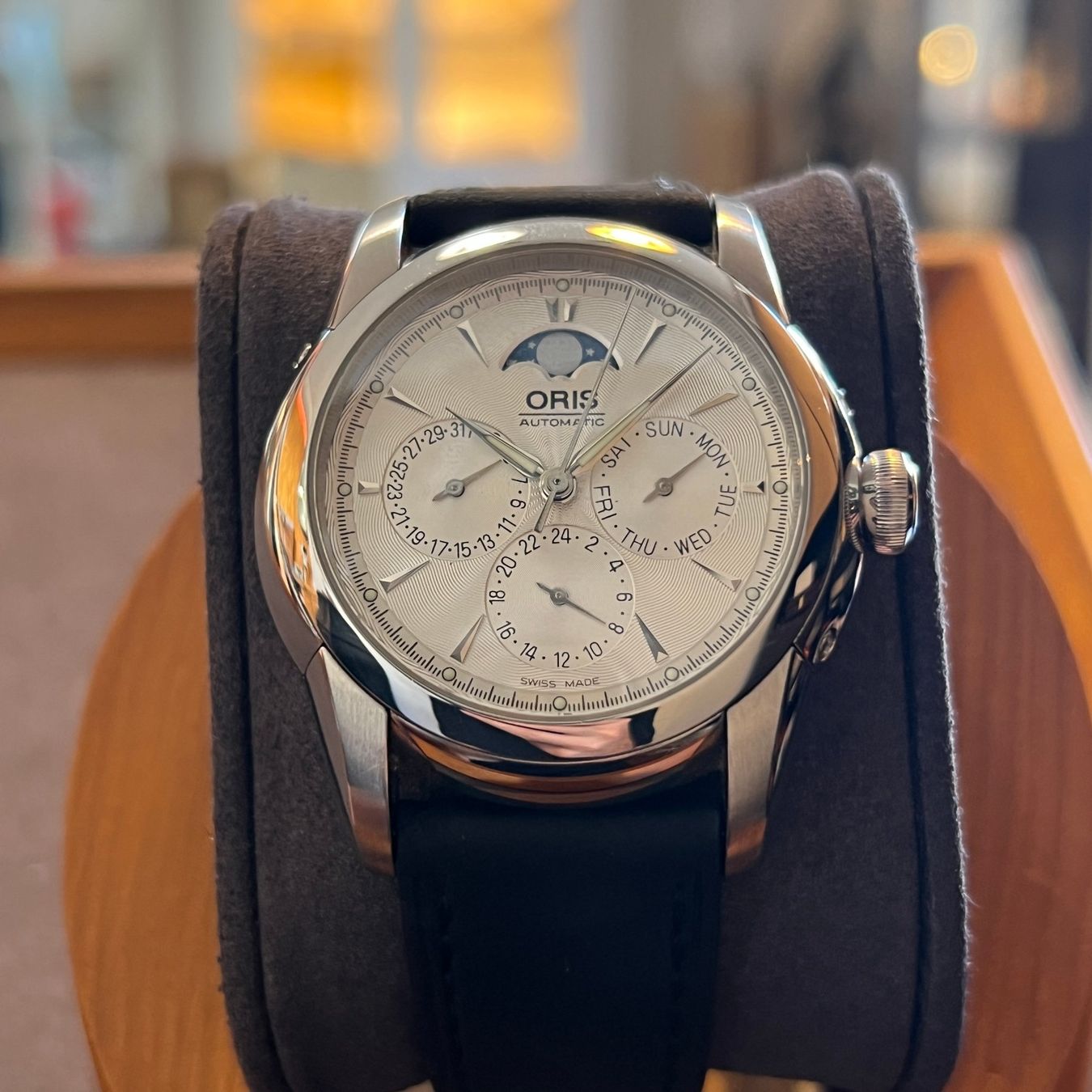 Oris Orologi: Oris Artelier Complication Automatic Moonphase 7546 – Usato da Carouge GE venduto da Watchaser