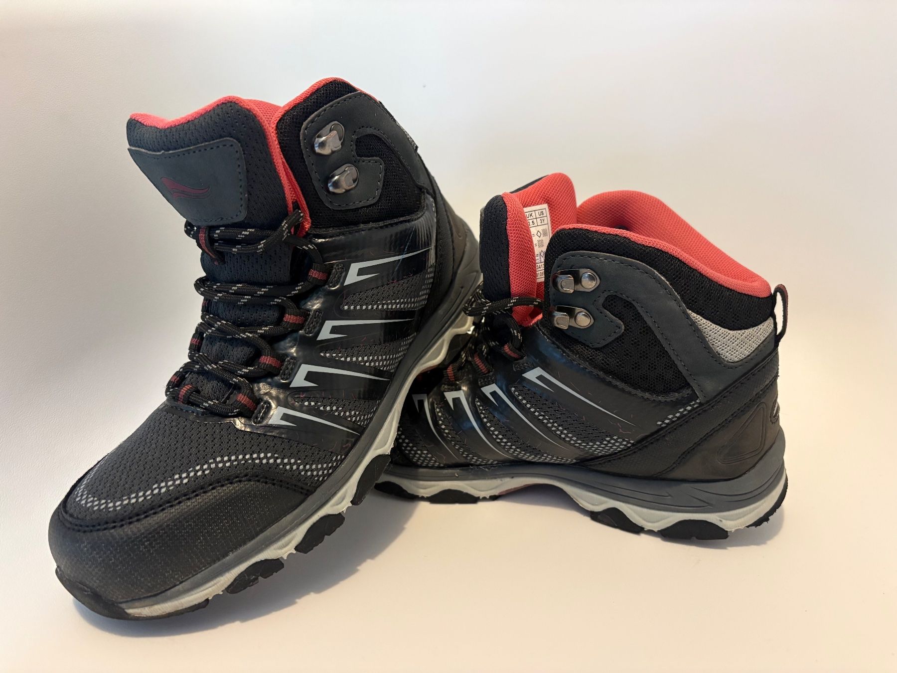 Schuhe für Jungen: Wanderschuhe Gr 35 – Gebraucht aus Wetzikon ZH von Bimbo33 2