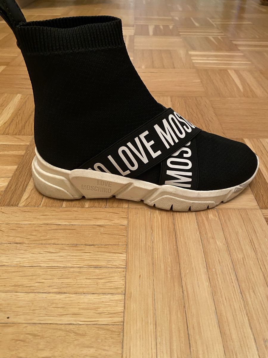 Moschino Scarpe da donna: Moschino Sneakers high – Usato da Adliswil venduto da VERA..82 2
