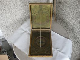 Kompass, Holz / Messing