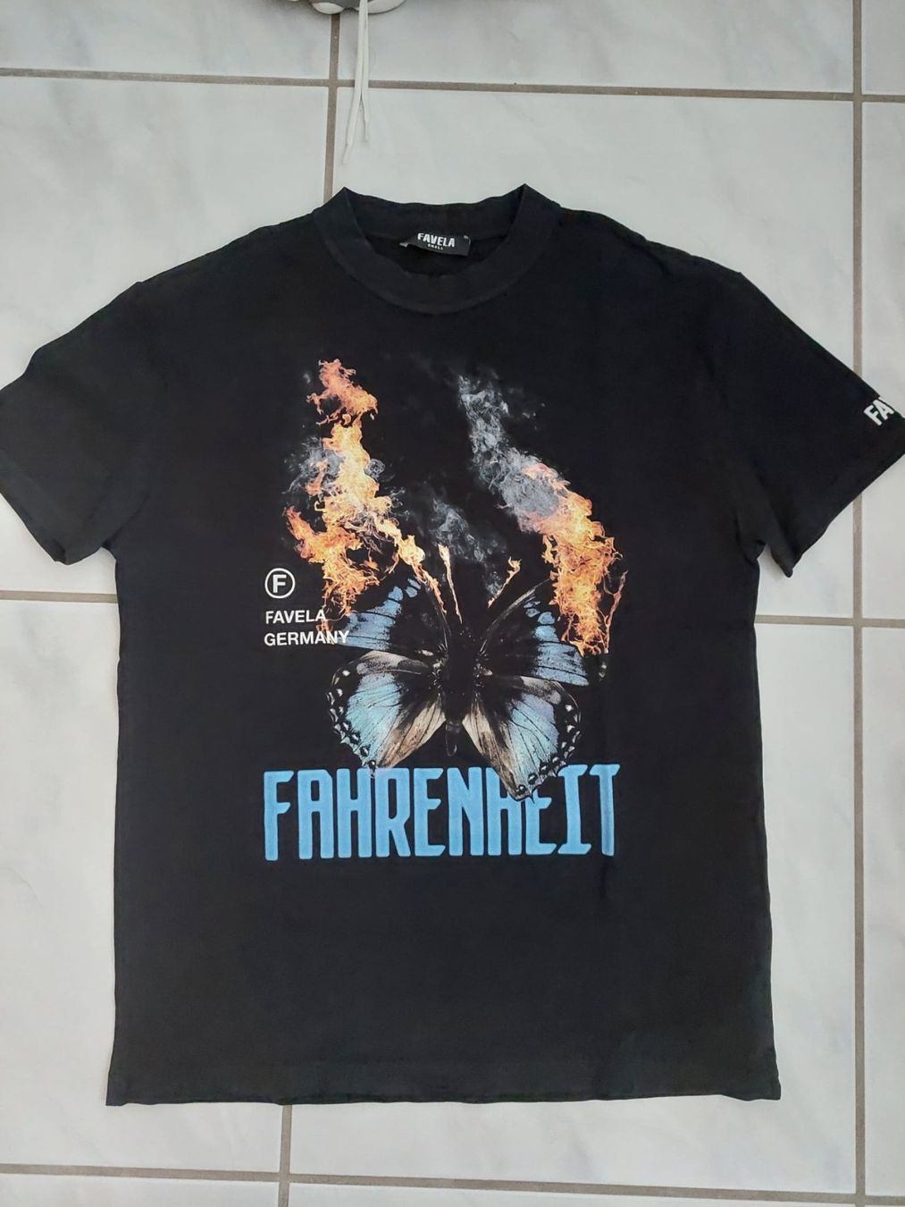 Camicie, T-shirt & Polo: T-Shirt – Usato da Spreitenbach venduto da fmg_h5jj