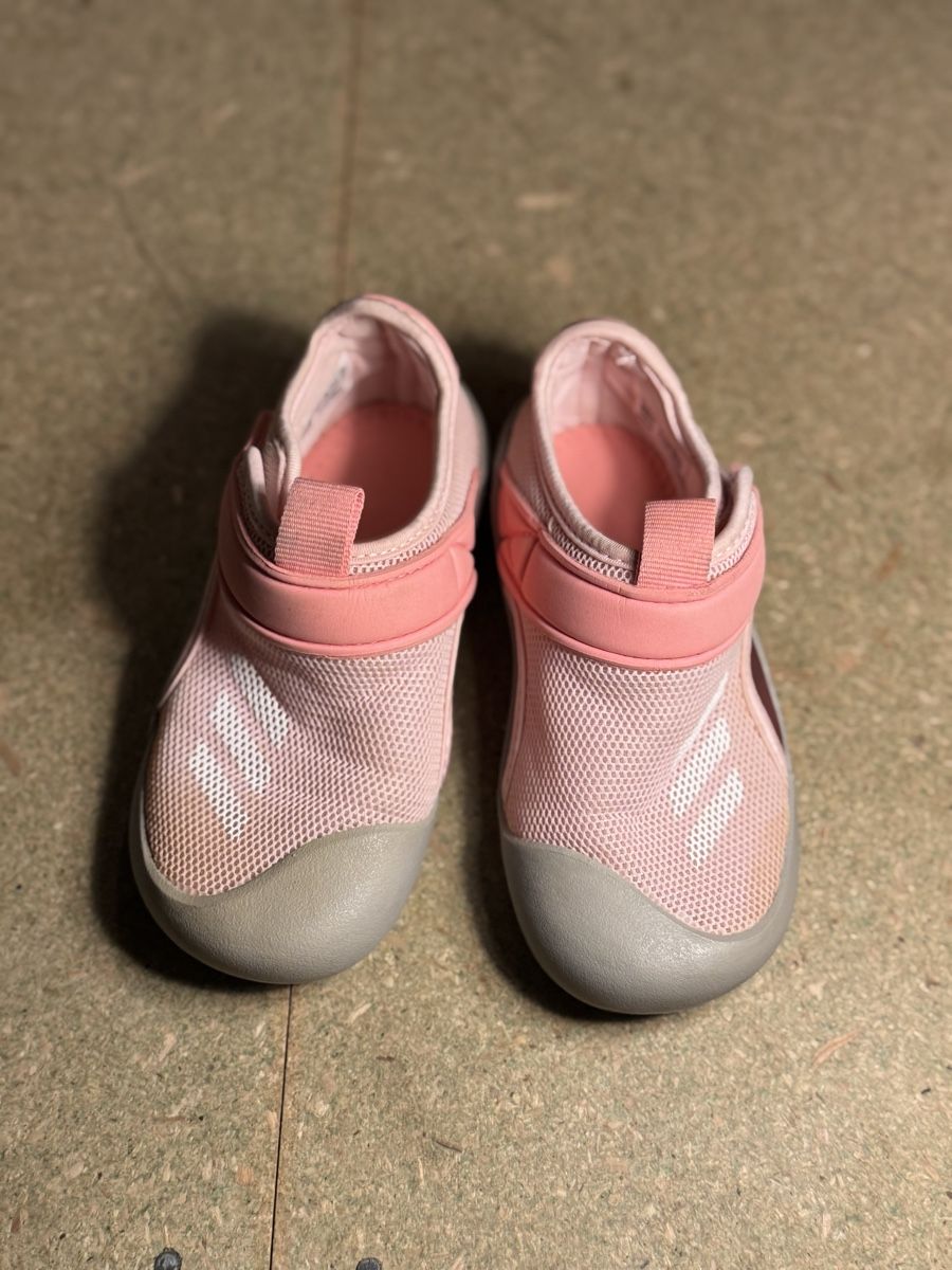 Adidas Scarpe per ragazzi: Adidas wasserschuhe 27 – Usato da Schaffhausen venduto da Allisonkim