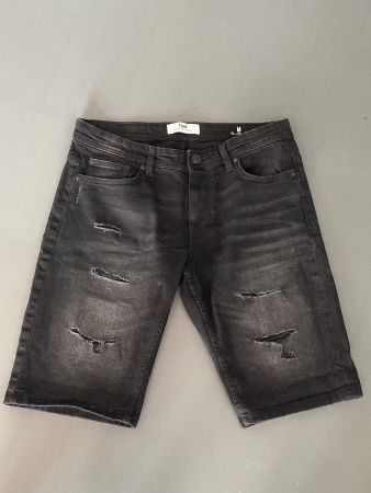Jeans Shorts Schwarz New Yorker Gr. M