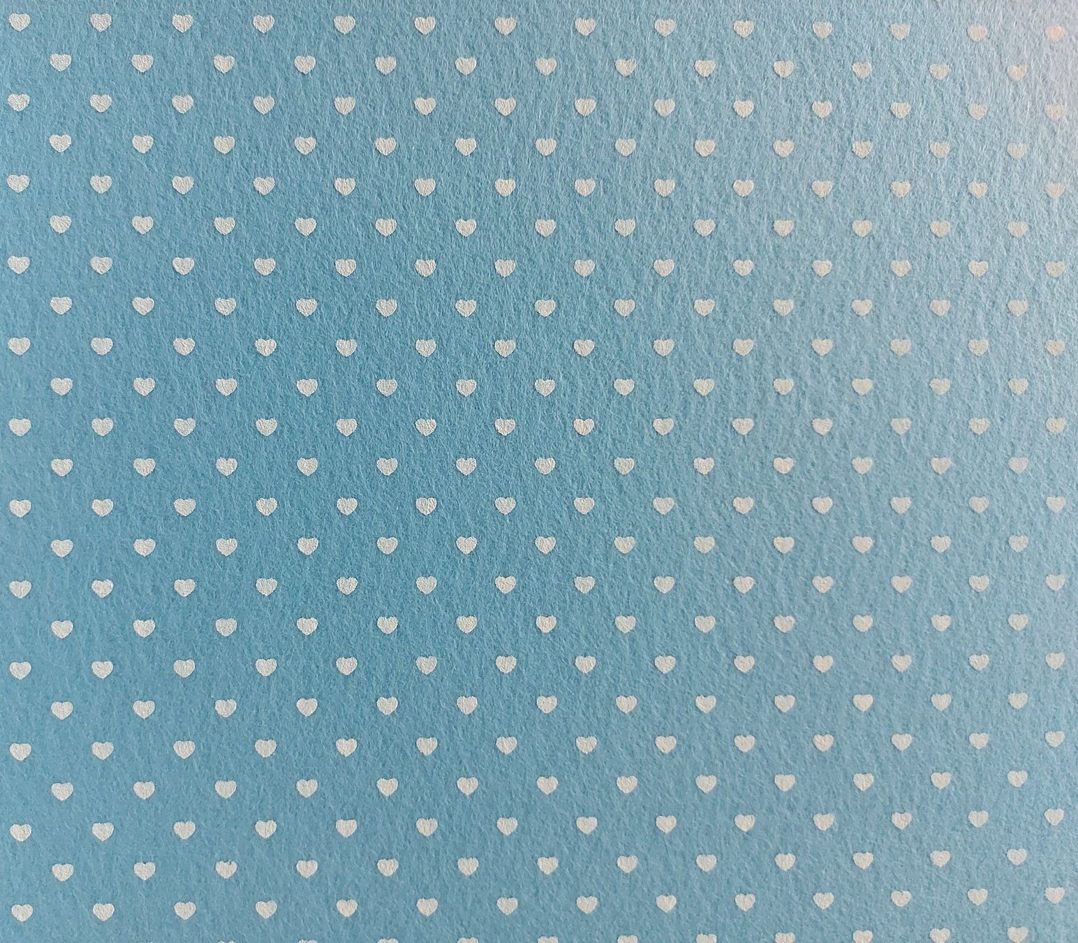 Bastelsets: Bastelfilz mit Herzenmuster, 30x30 cm Nr.13 Hellblau Felt – Neu (gemäss Beschreibung) aus Langenthal von flowersNbirds