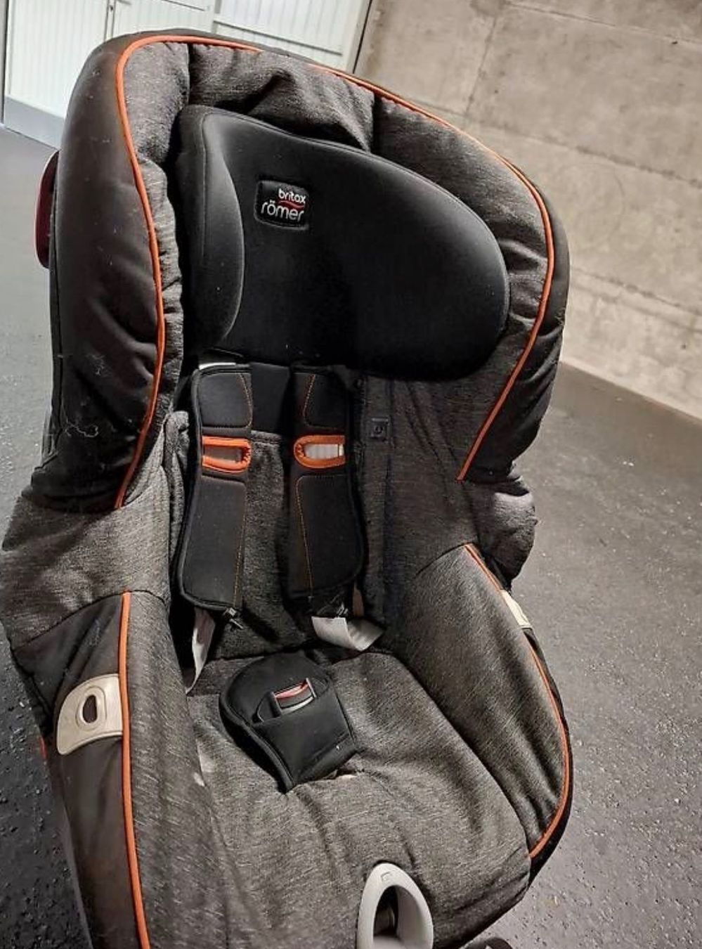 Britax Römer Seggiolini per auto: Britax Römer Kindersitz King II LS – Usato da Oberengstringen venduto da evi_5zkt
