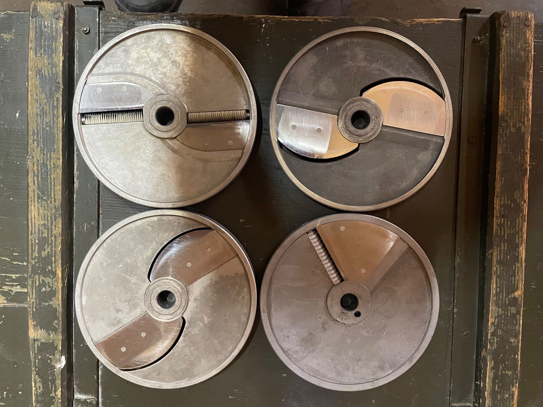 Brunner Anliker Elettrodomestici da cucina: Brunner/Anliker Schneidemaschine vier Scheiben – Usato da Bern venduto da rockabilly86 5