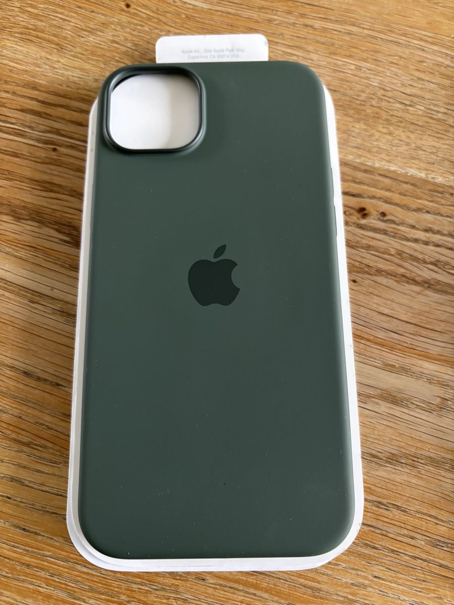 Apple Cover & Protezioni schermo: Apple Silikon Case Phone 15 Plus – Nuovo (secondo la descrizione) da Frick venduto da shanti81 1