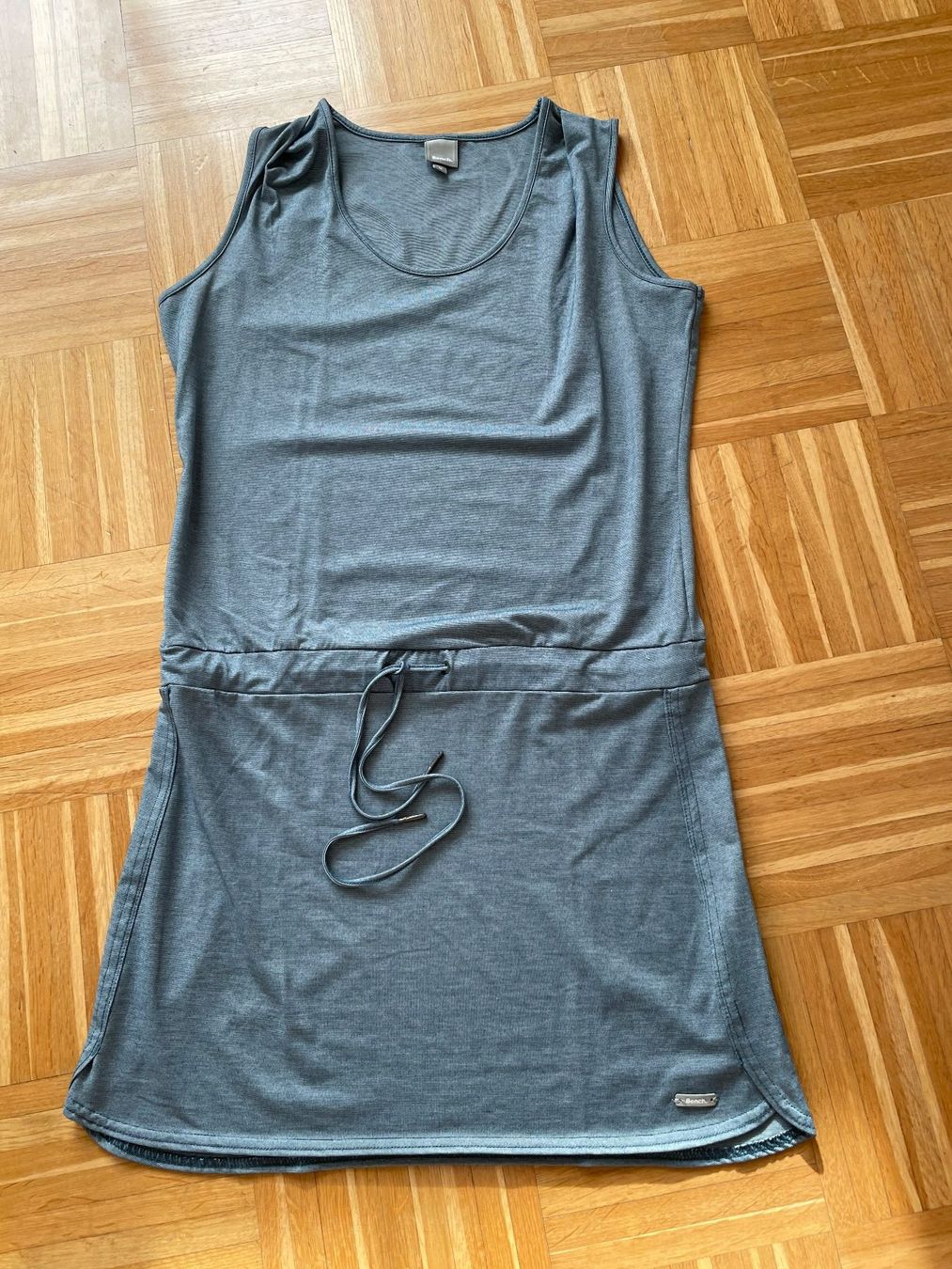 Bench Vestiti: Kleid, Marke BENCH, Damen, Grösse M – Usato da Luzern venduto da Roger3022
