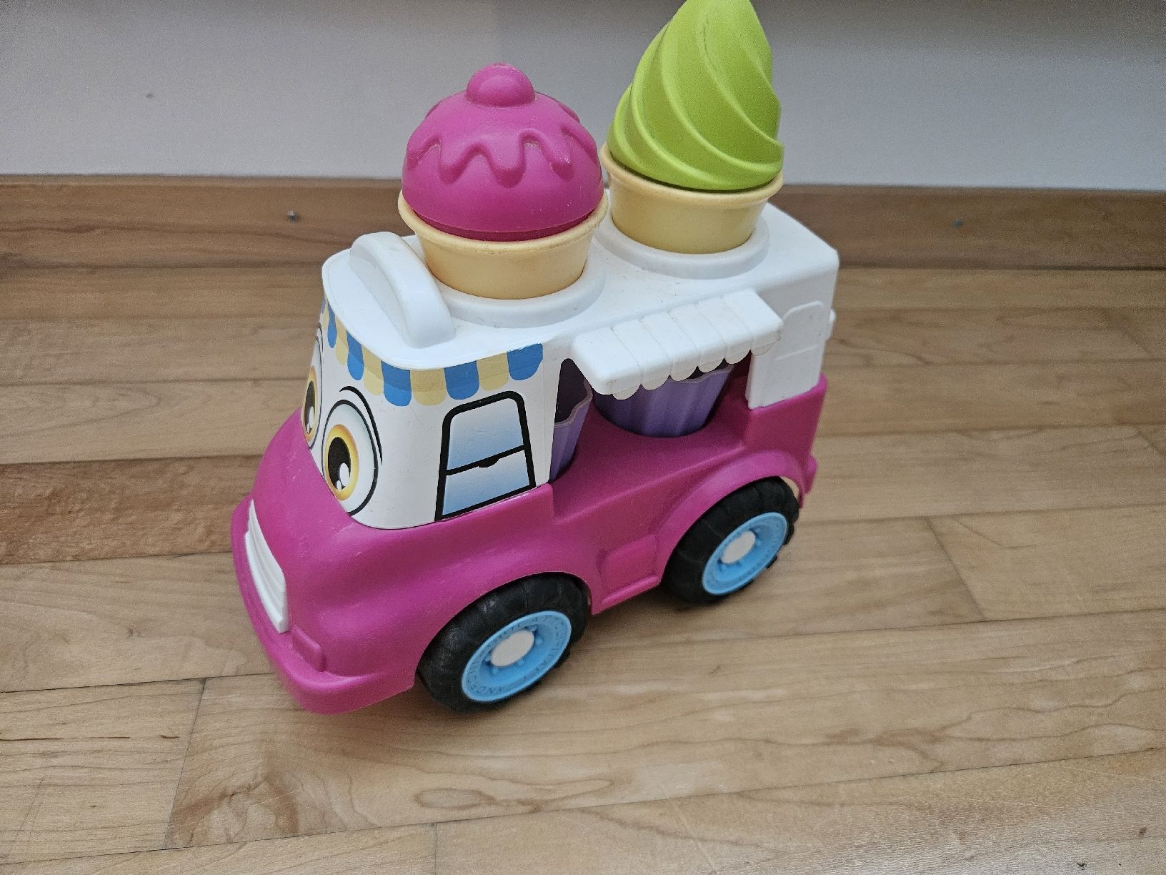 Giocattoli: Sand-Spielzeug Glacé-Wagen – Usato da Zürich venduto da Lejahan77