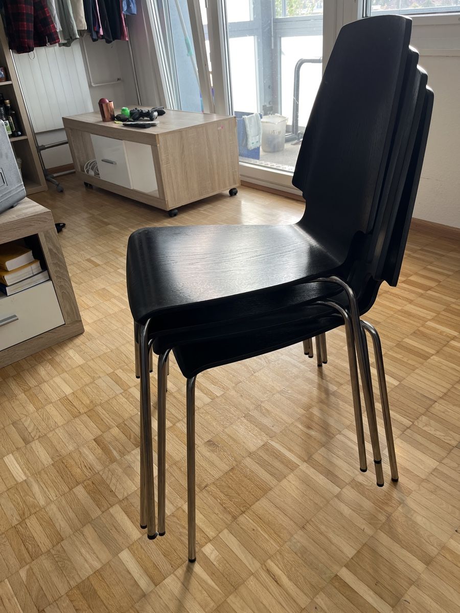 Ikea Sedie: Ikea Vilmar-Stühle schwarz 4er-Set  – Usato da Allschwil venduto da MaloseS08 2