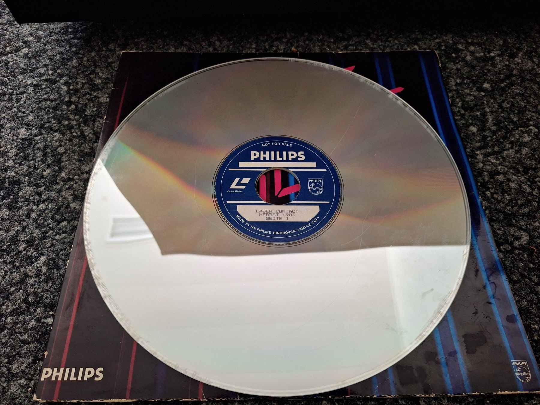 Dischi in vinile: Rare CD "laser Disc" PHILIPS promotionnel de 1983 – Usato da Chêne-Bougeries venduto da xchrysalide 4