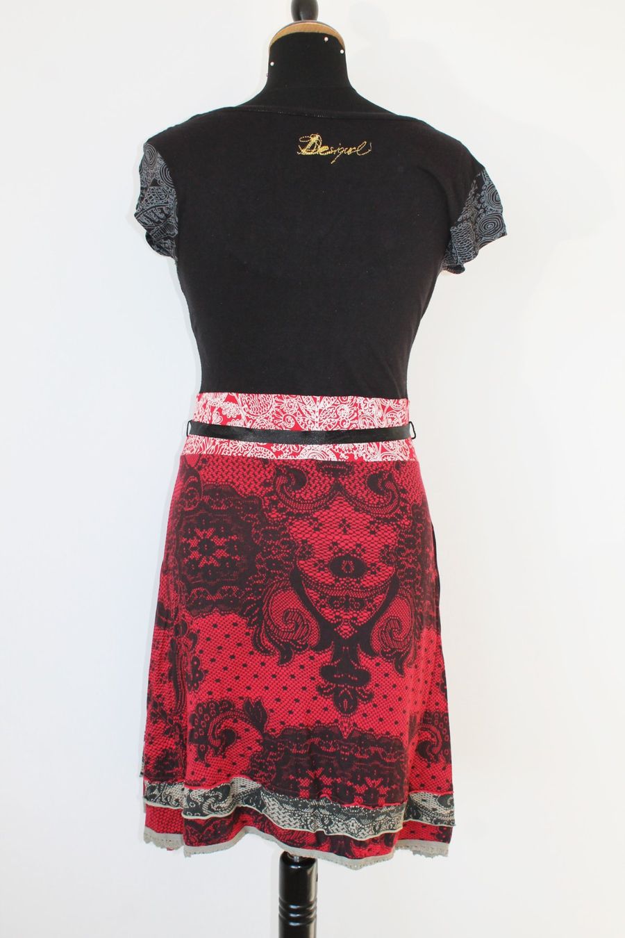 Desigual Vestiti: Robe DESIGUAL L – Usato da Chez-le-Bart venduto da jasse 1